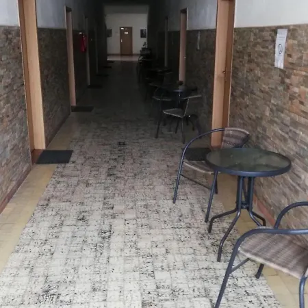 Turisticky Dipena Hostel Presov